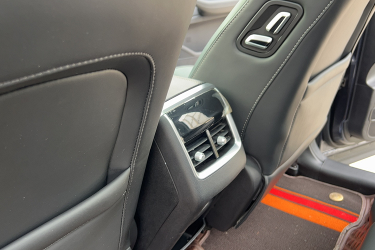 奇瑞 瑞虎8 PLUS鲲鹏e+ 2022款 PHEV 1.5T风范e+局部细节9001