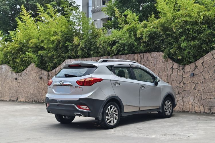 江汽集团 瑞风S3 2016款 1.5L CVT豪华智能尊享版车身外观6005