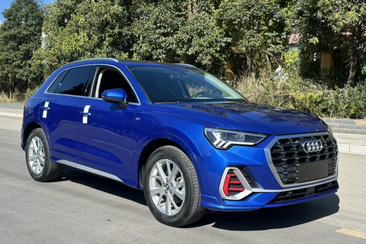 奥迪Q3 2019款 35 TFSI 进取动感型车身外观6005