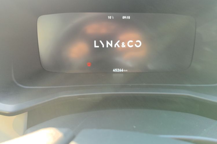 领克06 2020款 1.5T 耀Halo中控内饰15