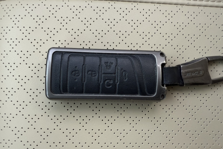 广汽传祺 传祺M6 2021款 PRO 270T 自动豪华版中控内饰7004