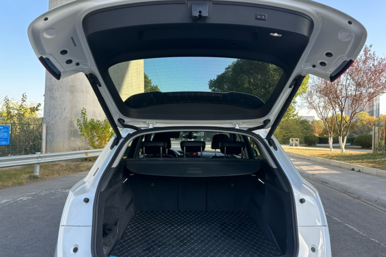 奥迪Q5L 2020款 40 TFSI 荣享时尚型车身外观6002