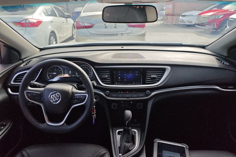 别克 英朗 2021款 改款 典范 1.5L 自动精英型中控内饰7001