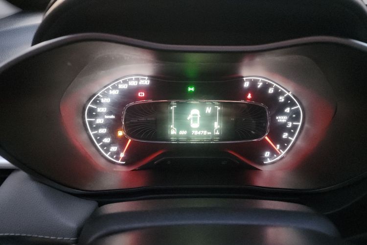 宝骏510 2017款 1.5L 自动时尚型中控内饰15