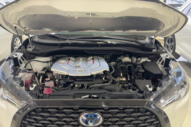 丰田 卡罗拉锐放 2023款 双擎 2.0L 先锋版局部细节24