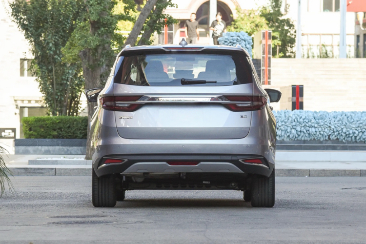 吉利汽车 嘉际新能源 2022款 1.5TD PHEV 白金尊贵型车身外观6001