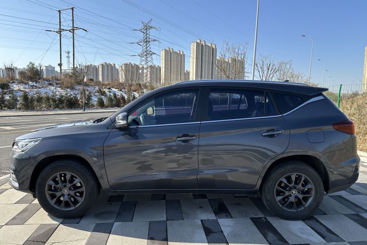 比亚迪 宋 2021款 经典版 1.5T 手动豪华型车身外观6006