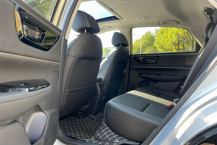 本田 e:NP2 极湃2 2024款 进阶版中控内饰7011