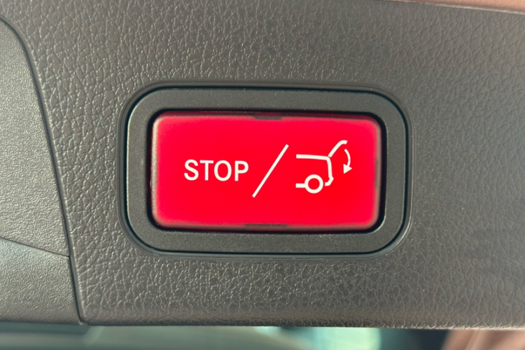 奔驰GLA 2020款 GLA 200中控内饰7002