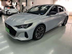 广汽传祺 2023款 影豹H 高能混动版