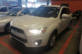 三菱 劲炫ASX 2013款 2.0L 手动两驱舒适版