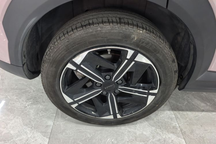 领克06 EM-P 2023款 EM-P 126长续航Halo车身外观6005