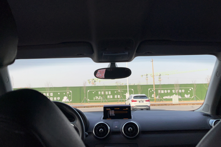 奥迪A1 2016款 30 TFSI Sportback Design风尚版局部细节22