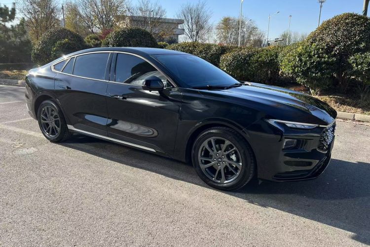 福特 蒙迪欧 2025款 2.0T EcoBoost 豪华型车身外观6005