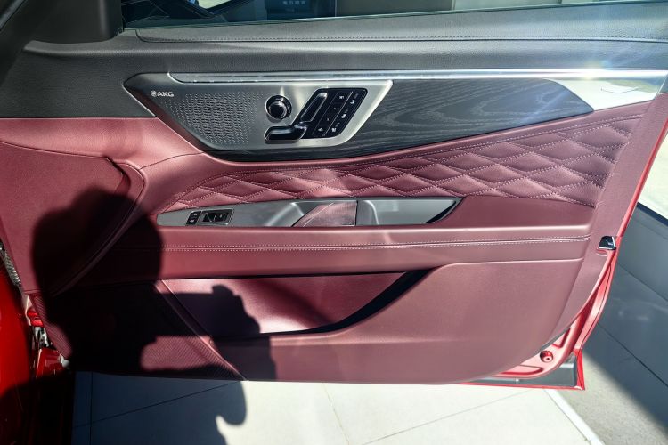 凯迪拉克CT6 2023款 28T 铂金型中控内饰7008