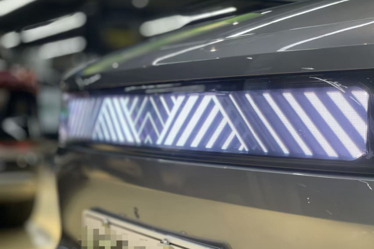 长安启源E07 2025款 增程 四驱 39kWh Ultra高性能版车身外观6012