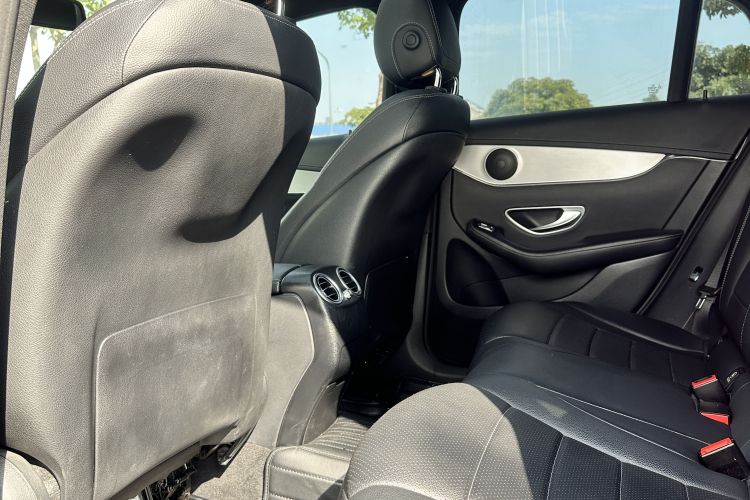 奔驰GLC轿跑 2017款 GLC 200 4MATIC 轿跑SUV中控内饰7004