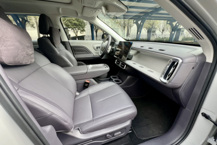 零跑汽车 零跑B10 2025款 510激光雷达版局部细节41