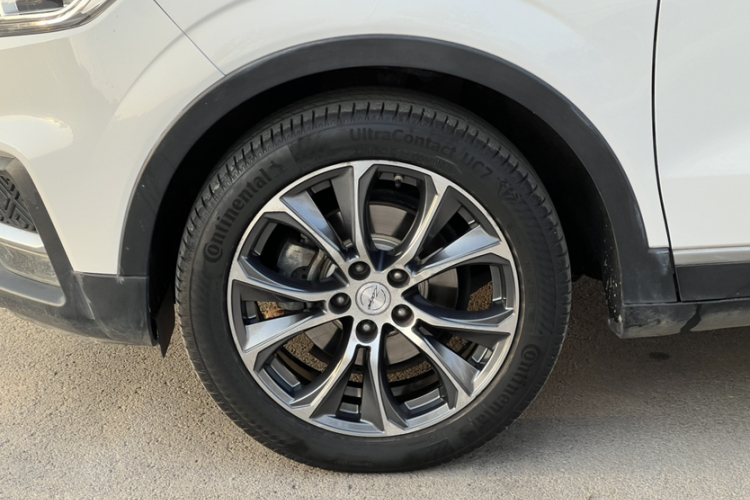 众泰T500 2018款 1.5T 自动智能互联尊贵型车身外观6002