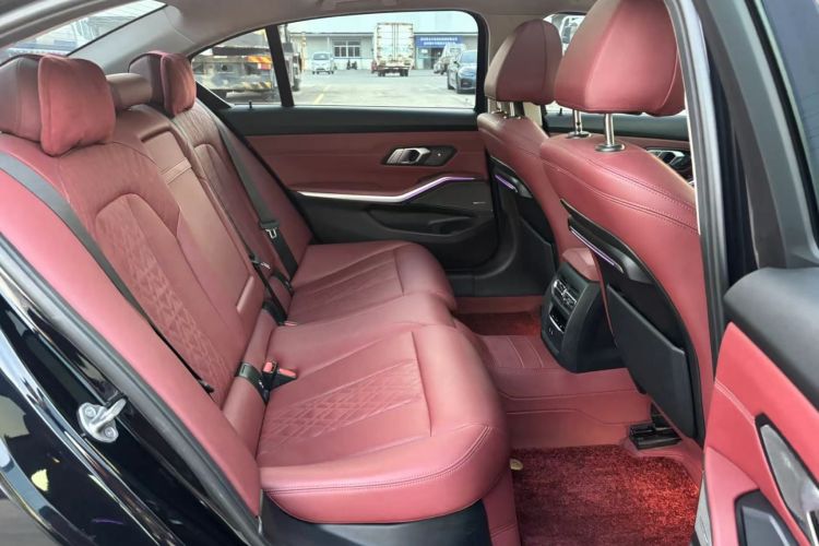 宝马3系 2022款 325Li M运动曜夜套装中控内饰7001