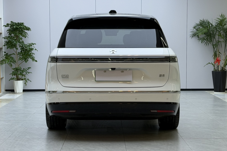 蔚来ES8 2026款 六座行政签名版车身外观6002