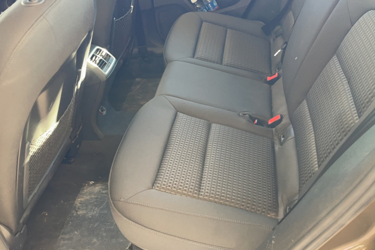 奥迪Q3 2018款 30周年年型 30 TFSI 标准型中控内饰7001