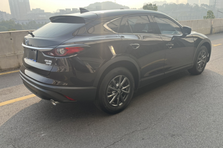 马自达CX-4 2021款 2.0L 自动两驱蓝天活力版车身外观6004