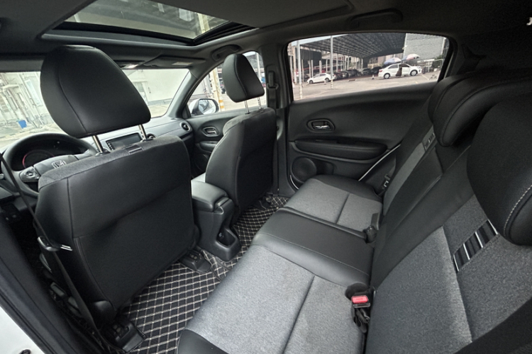 本田XR-V 2021款 1.5L CVT舒适版中控内饰7006