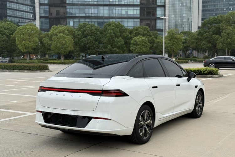 小鹏P5 2024款 500Pro版车身外观6006