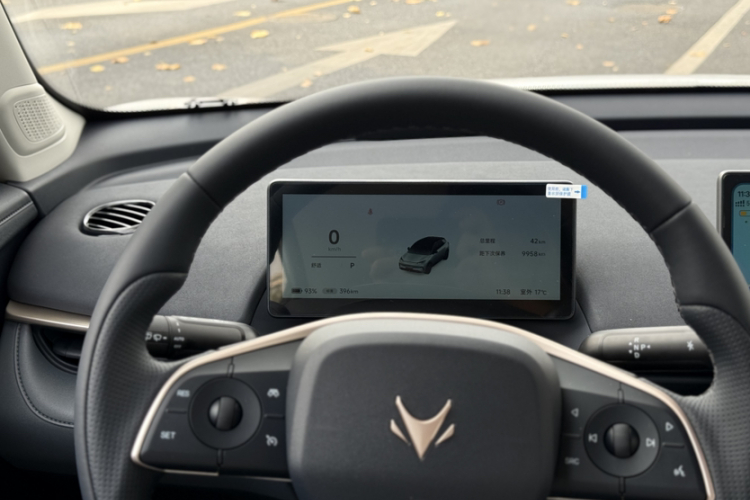 ARCFOX极狐 极狐T1 2025款 425 PRO中控内饰15