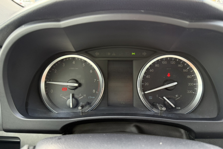 丰田 汉兰达 2018款 2.0T 四驱尊贵版 7座 国VI中控内饰15