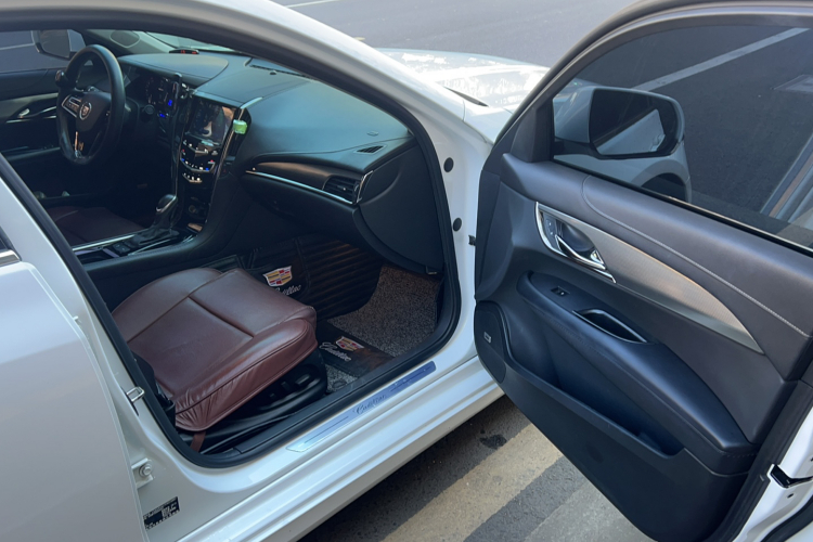 凯迪拉克ATS-L 2014款 25T 舒适型局部细节41