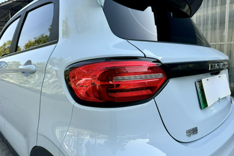 零跑汽车 零跑T03 2023款 403轻享版车身外观6003