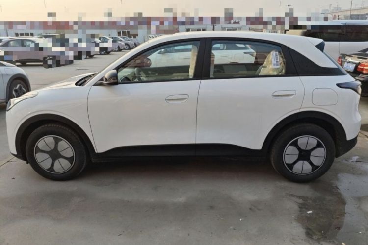 吉利银河 星愿 2026款 310km 青春版车身外观6003