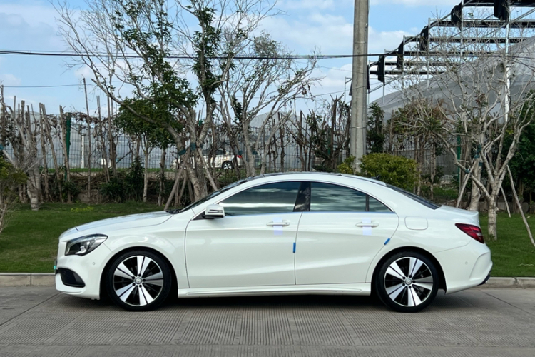 奔驰CLA 2016款 改款 CLA 200 时尚型车身外观6003