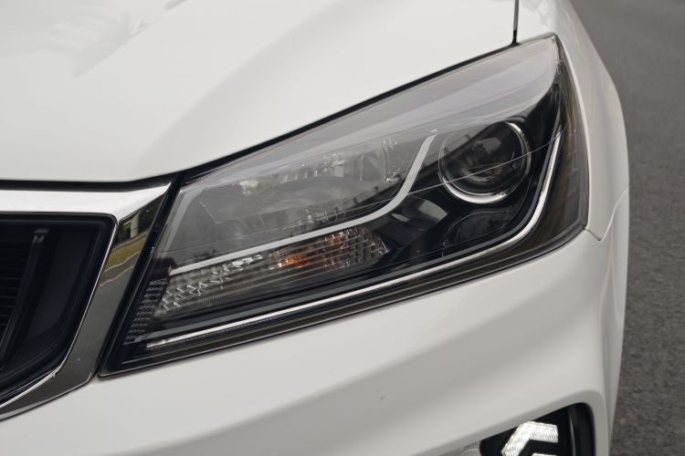 吉利汽车 帝豪 2021款 UP 1.5L 手动舒适型局部细节36