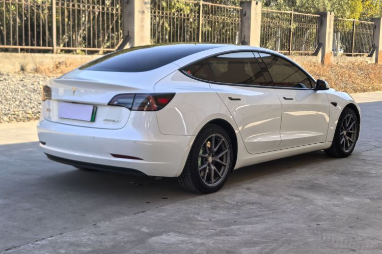 特斯拉 Model 3 2022款 后轮驱动版车身外观6007