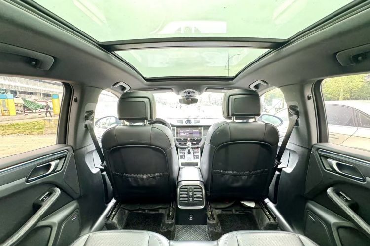 保时捷 2023款 Macan 2.0T中控内饰7005