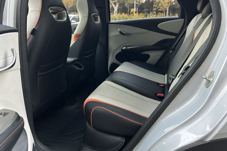 比亚迪 海豚 2021款 405km 时尚版中控内饰7006