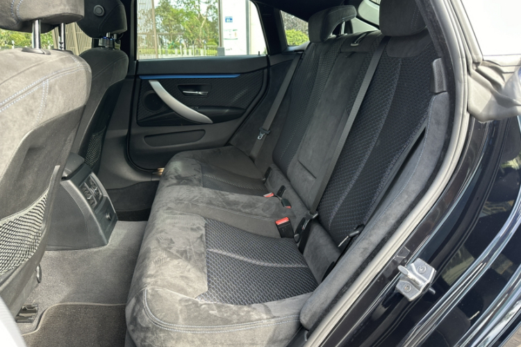 宝马4系 2017款 425i Gran Coupe 领先型M运动套装中控内饰7007