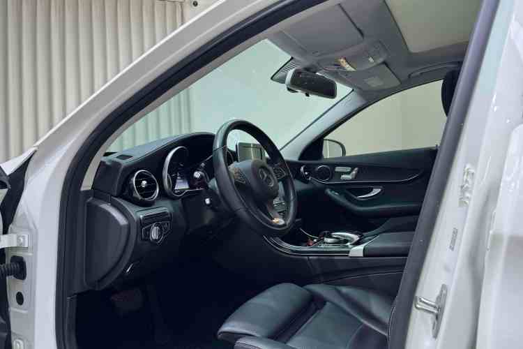 奔驰C级 2018款 C 200 L 运动版中控内饰7002