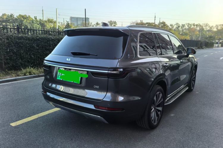 理想汽车 理想ONE 2021款 增程6座版车身外观6004