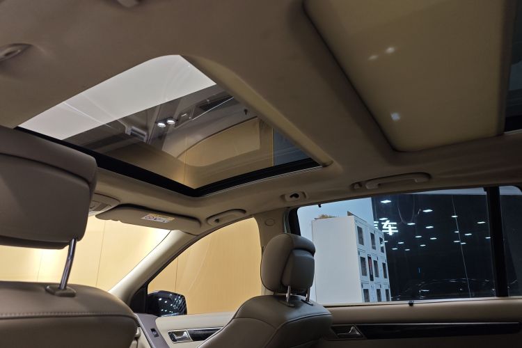 奔驰R级 2014款 R 320 4MATIC 豪华型中控内饰7013