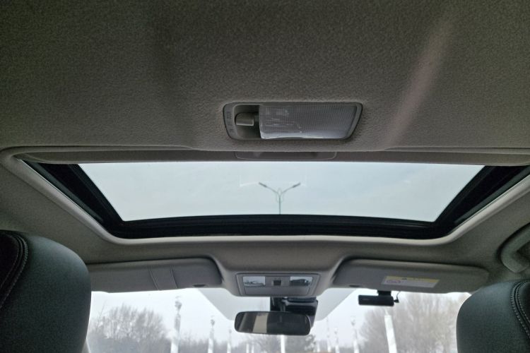 日产 骐达TIIDA 2019款 1.6L CVT智行版 国VI中控内饰7006