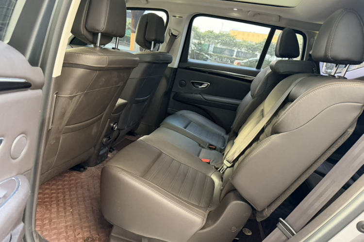 雷诺 Espace经典 2018款 TCe 300 旷逸版中控内饰7005