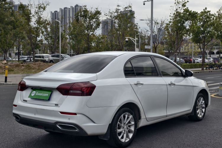 吉利汽车 帝豪 2021款 UP 1.5L 手动豪华型车身外观6005