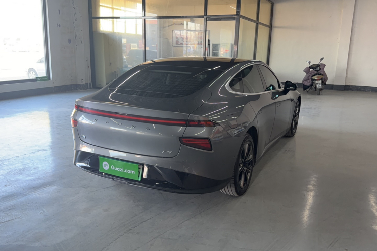 小鹏P7 2020款 670E车身外观6005