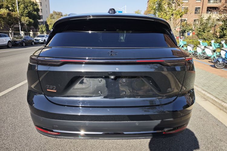 蔚来ES6 2024款 75kWh车身外观6004