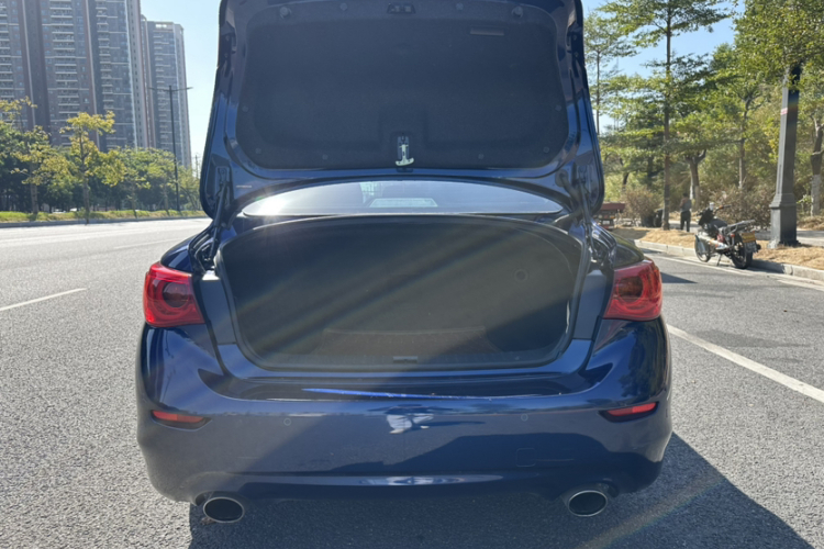 英菲尼迪Q50L 2016款 2.0T 悦享版车身外观6010