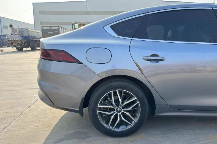 比亚迪 秦PLUS 2021款 DM-i 55KM 旗舰型车身外观6009